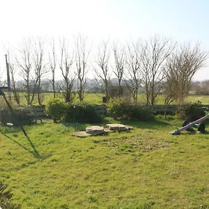 Les Aux Volets Roses Ferienhaus